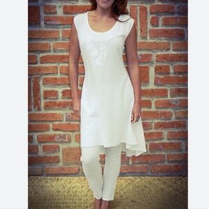 Manta del Lago Sleeveless Preshrunk Mexican Gauze Embroidered Dress - Size M